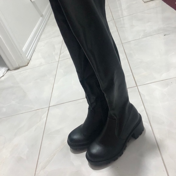 Steve Madden Shoes - Steve Madden boot